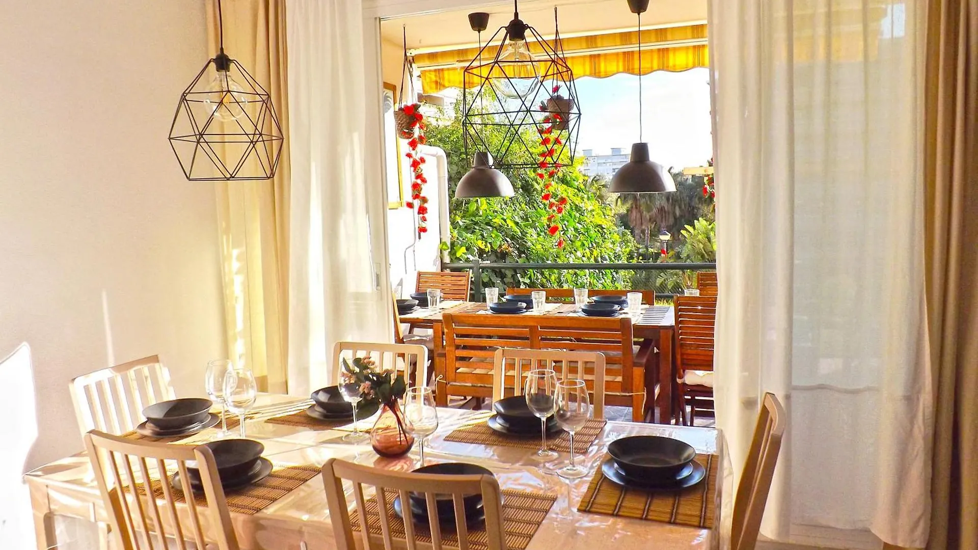 Casa Familiar Ideal Para 10 Con Jardin, Terraza, Bbq Y Playa بينالماذينا شقة