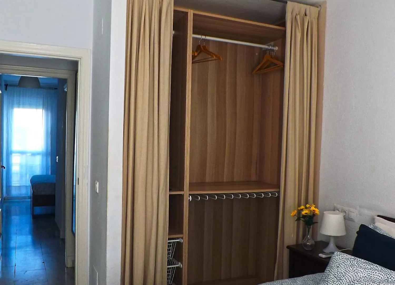 شقة Casa Familiar Ideal Para 10 Con Jardin, Terraza, Bbq Y Playa بينالماذينا
